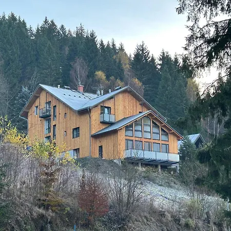 Domek alpejski Harrachovsky Gryf U Sjezdovky